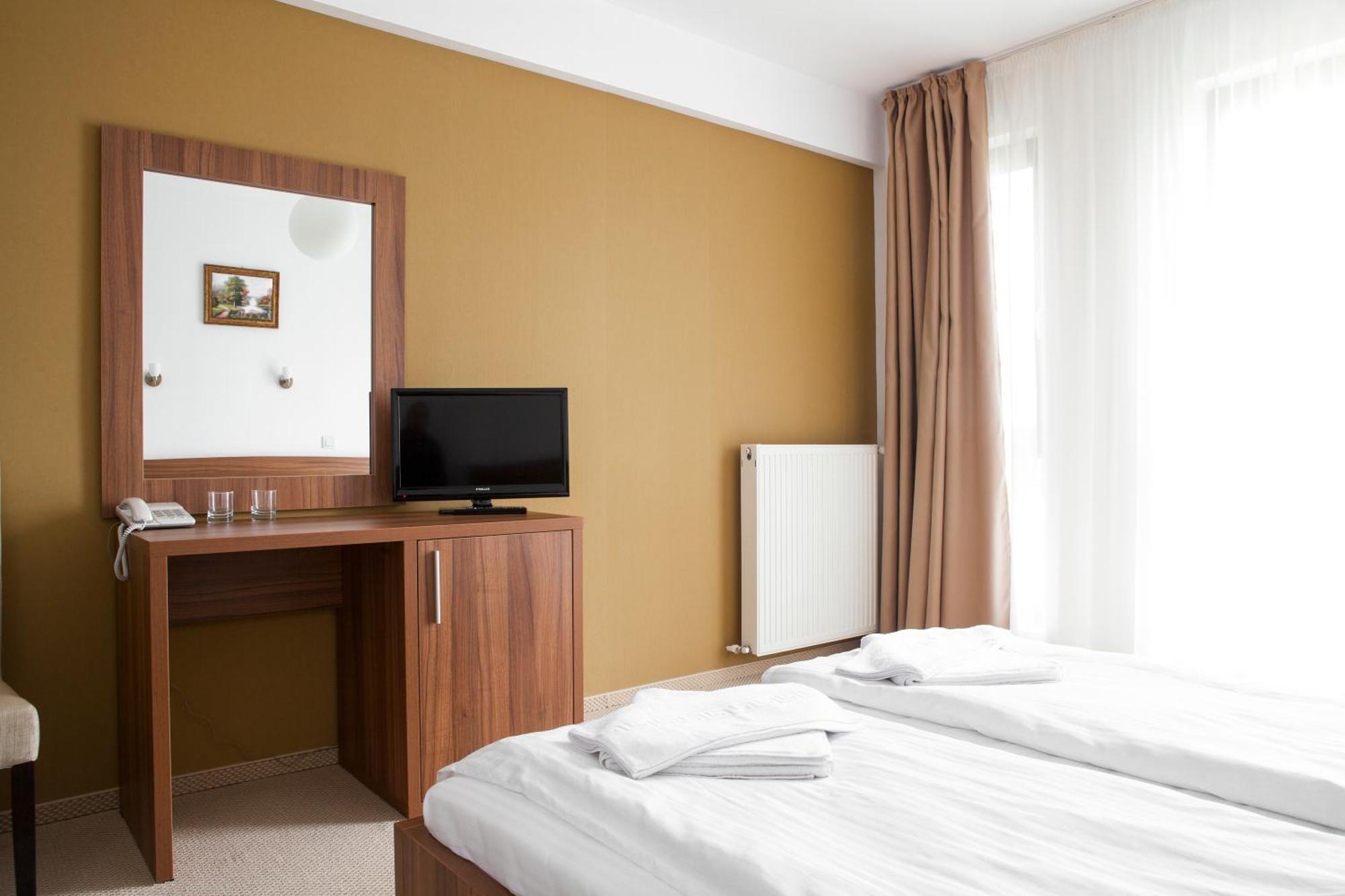 Hotel Mariss ألبا يوليا المظهر الخارجي الصورة