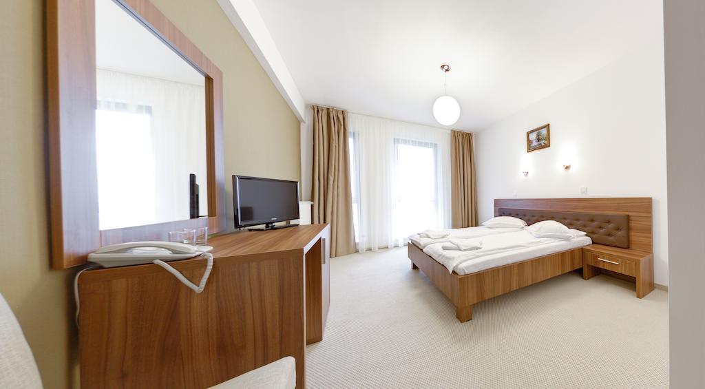 Hotel Mariss ألبا يوليا الغرفة الصورة